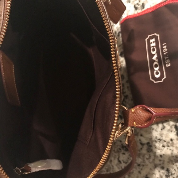 SOLD✨SALE✨Coach NWT Signature Canvas & Leather Bag - Picture 7 of 8